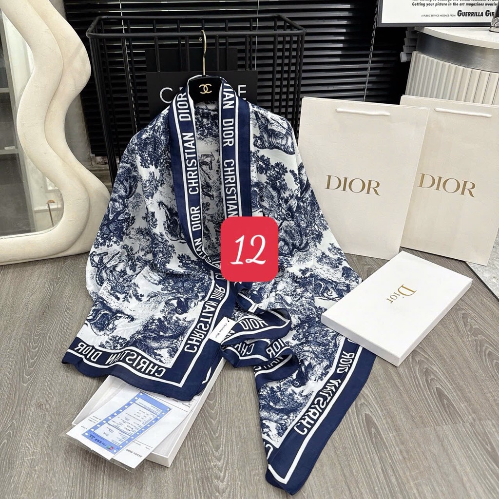 KHĂN LỤA TẶNG QUÀ 20/11 FULL BOX+ TÚI GIẤY+ BILL