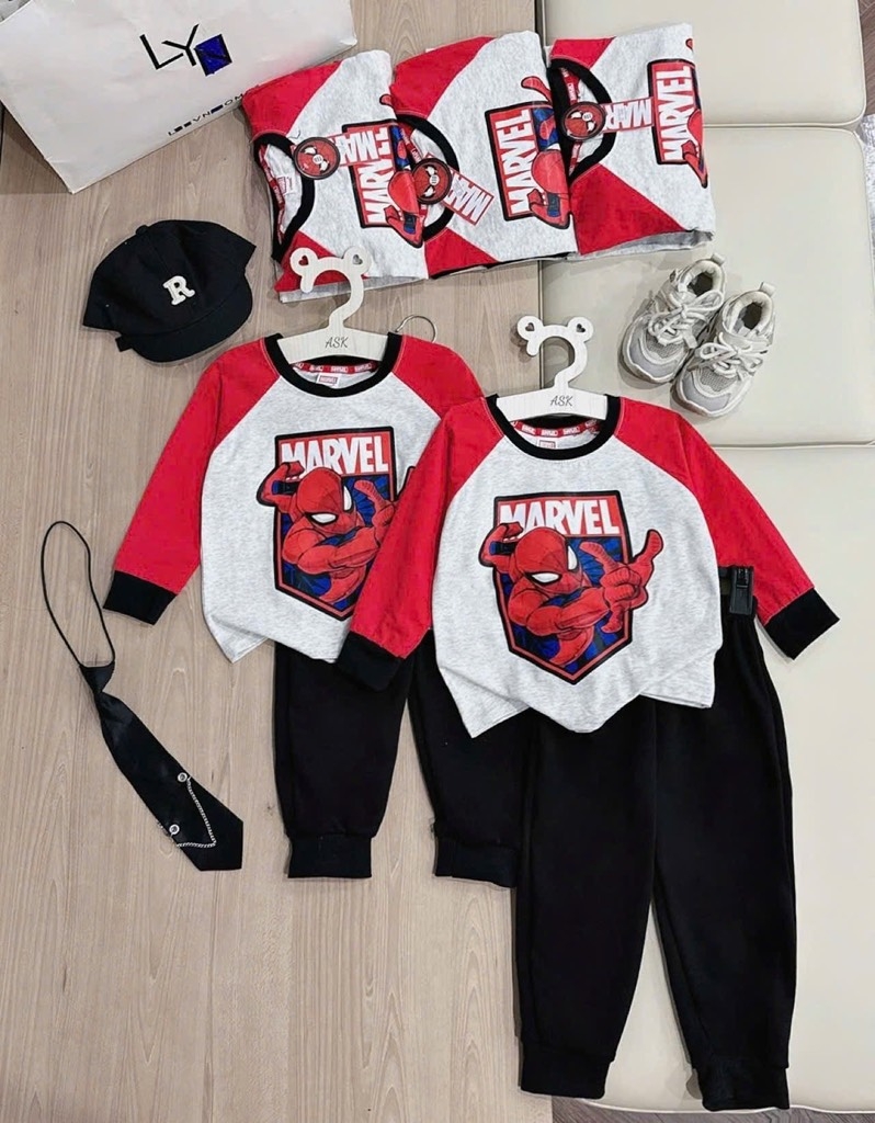 SET BỘ DÀI NGƯỜI NHỆN – QUẦN CHÂN CUA ĐỎ ĐEN BÉ TRAI