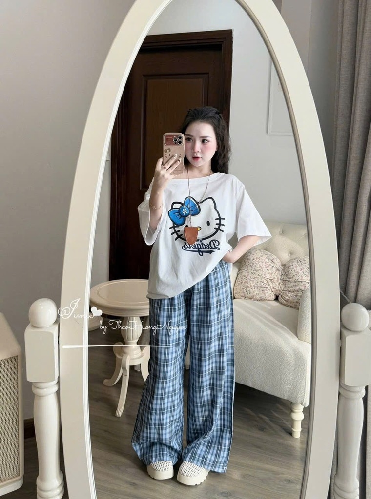 SET BỘ ÁO TRẮNG MÈO QUẦN KẺ XANH NỮ (SALE 105K)