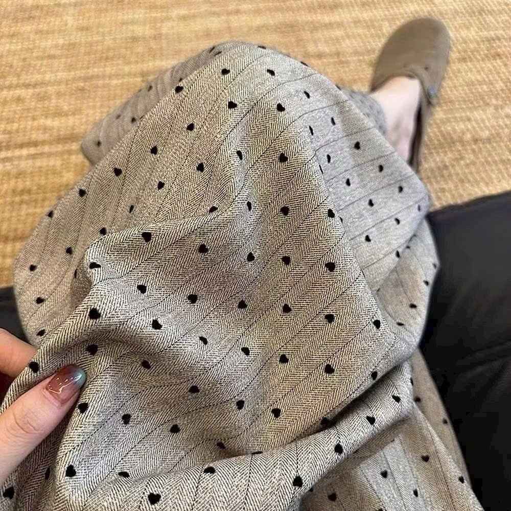 QUẦN ỐNG SUÔNG HOẠ TIẾT TRÁI TIM CẠP CHUN NỮ (SALE 75k)