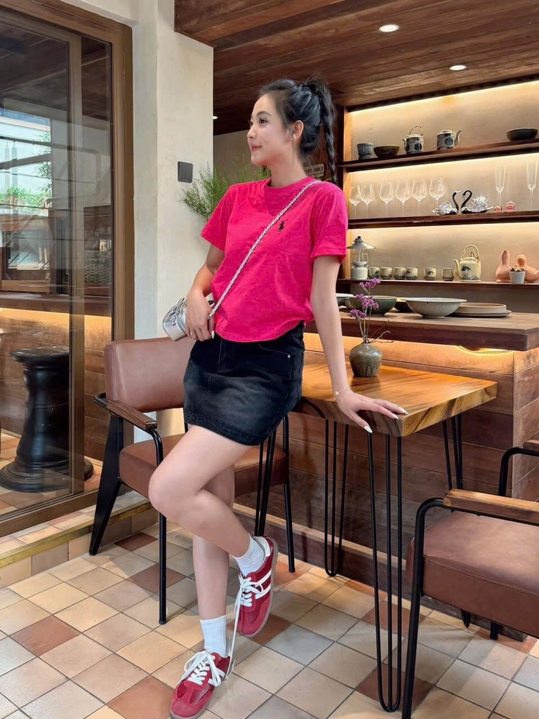 ÁO ZIP CỘC HỒNG THÊU NGỰA NỮ SẴN (SALE 45k)
