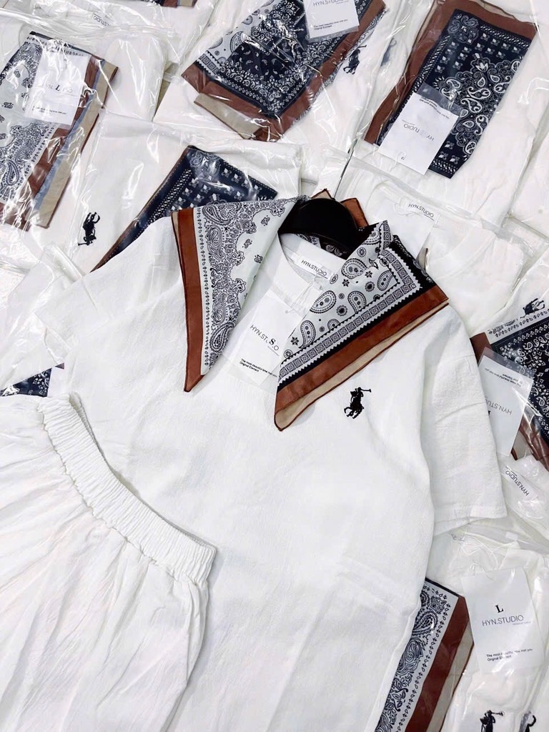 SET BỘ NỮ THÊU NGỰA KÈM KHĂN NỮ