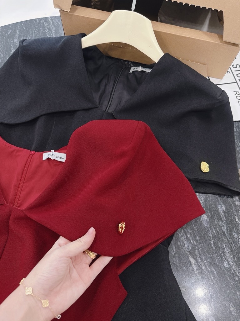 ÁO CỘC CHOÀNG VAI HAI LỚP LI EO KÈM TAG NỮ SẴN (SALE 129k)