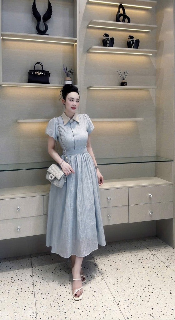 VÁY XOÈ NHẸ CỔ TRẮNG NỮ