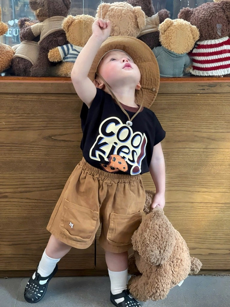 SET ÁO ĐEN QUẦN NÂU BÉ TRAI(XẢ 65k)