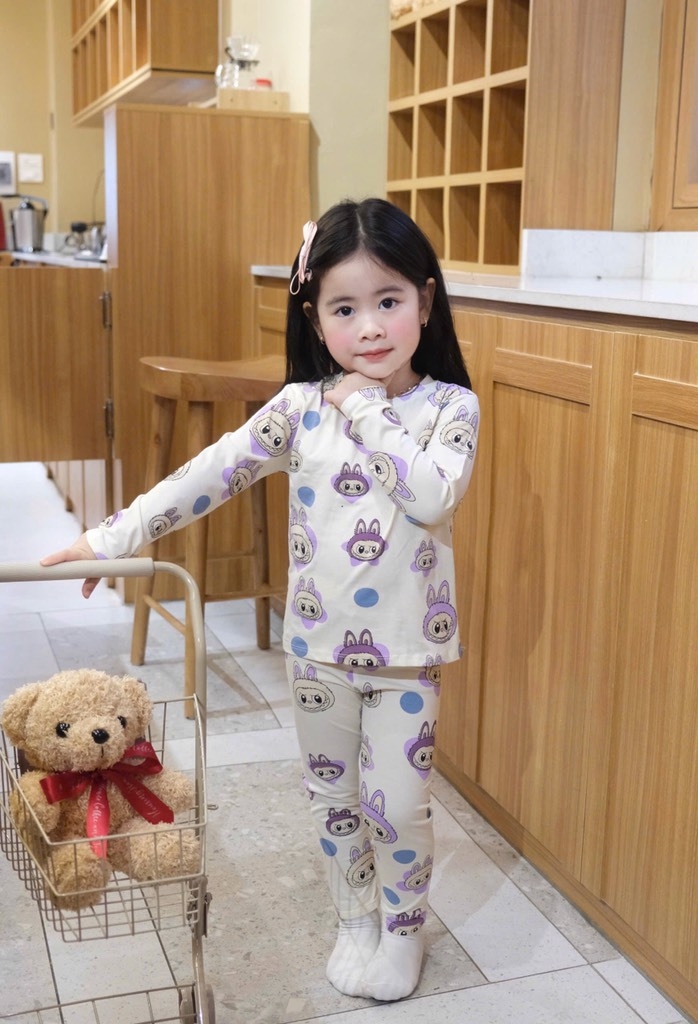 SET 2 BỘ COTTON LABUBUTHU ĐÔNG  BÉ GÁI (sale 79k)
