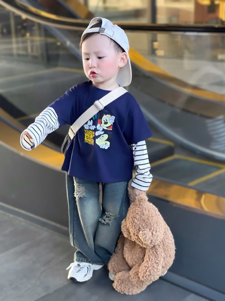 SET 2 ÁO DÀI PHỐI TAY KẺ MICKEY WHERE'S GOOFY TRẮNG THAN BÉ TRAI