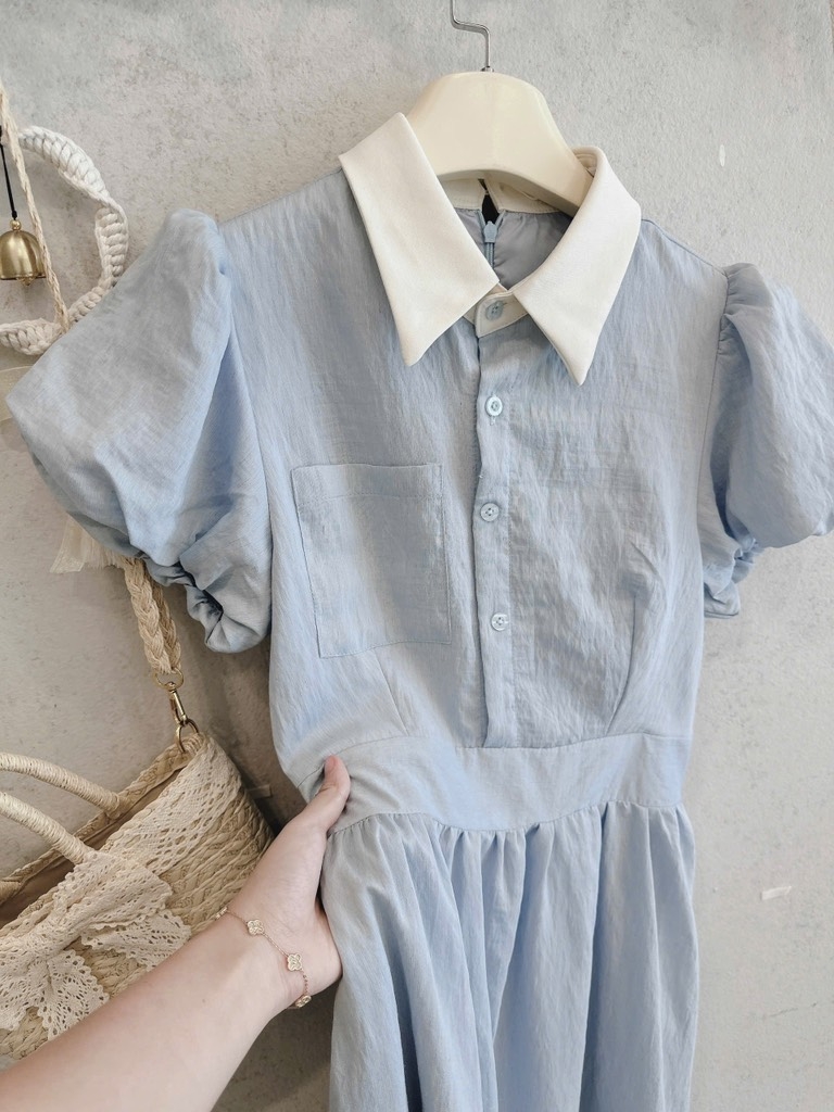 VÁY XOÈ NHẸ CỔ TRẮNG NỮ