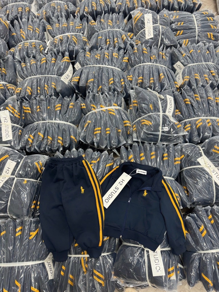 SET BỘ DÀI NỈ KHOÁC THỂ THAO THÊU NGỰA BÉ TRAI