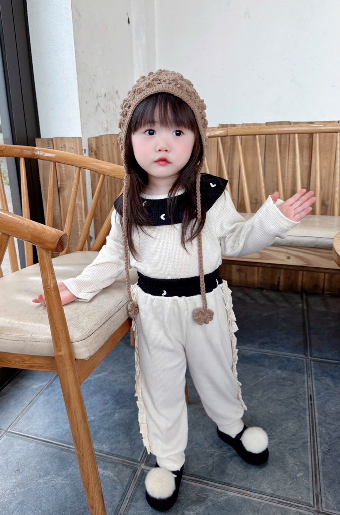 SET 2 BỘ DÀI TỔ ONG BÈO TIM BÉ GÁI SẴN (sale 85k)