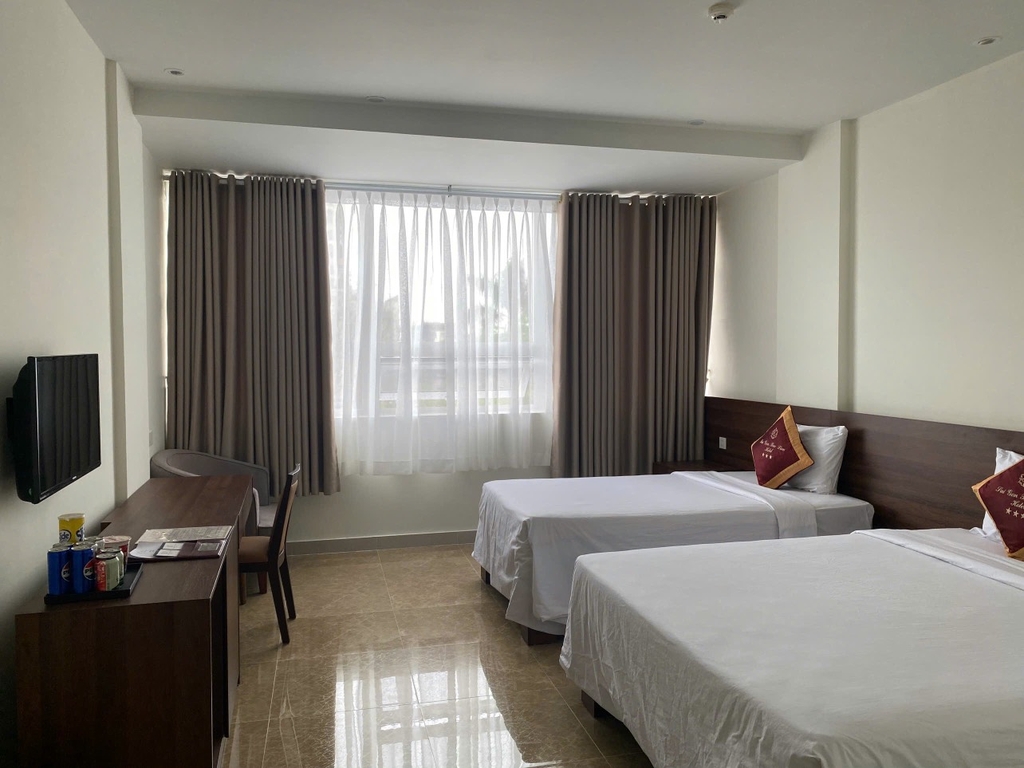 DELUXE Triple (mới)