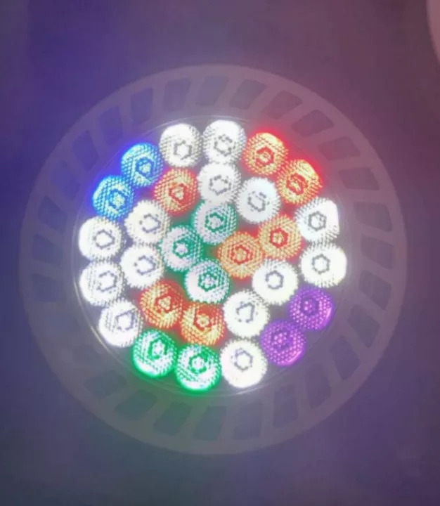 Đèn rọi ray bán cạn WRGB 45W giúp cây lên màu cực đẹp