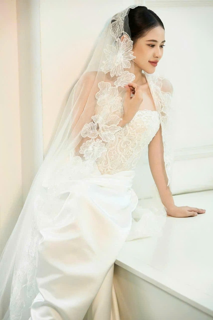 Voan Cài Đầu Cô Dâu V12