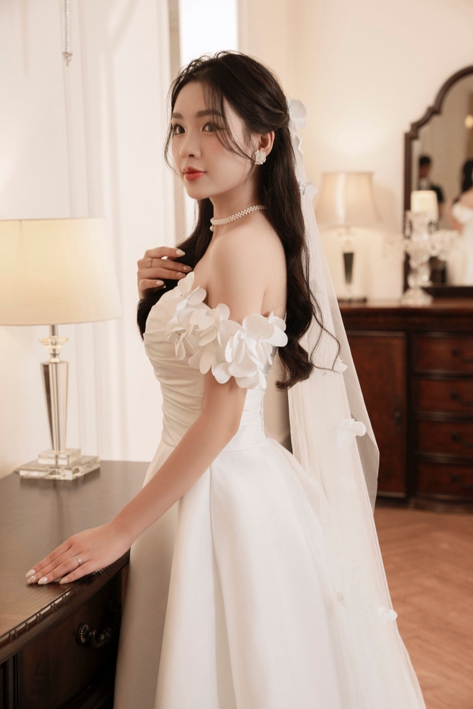 VÁY CƯỚI LUXURY DRESS - CD18