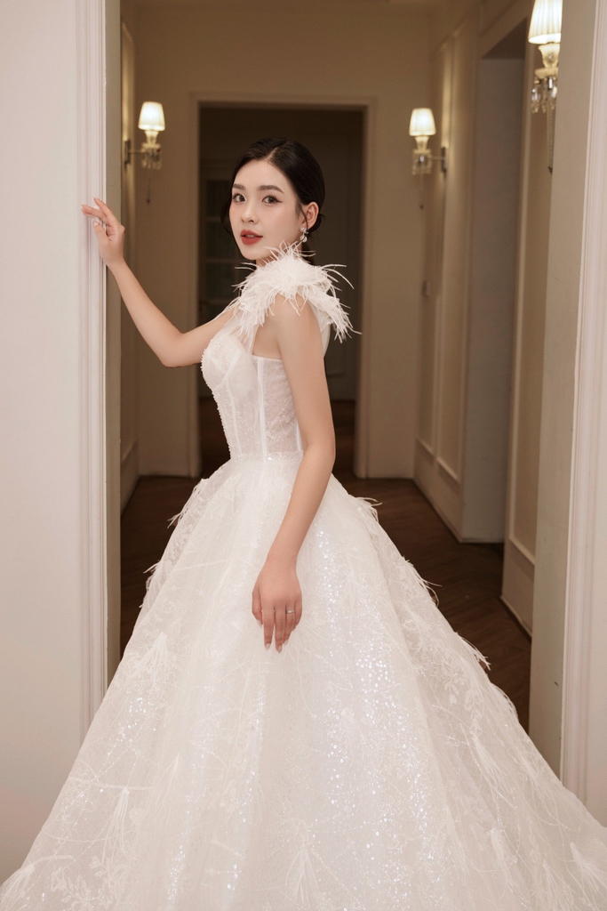 Váy Cưới Luxury Wedding Gown CD22