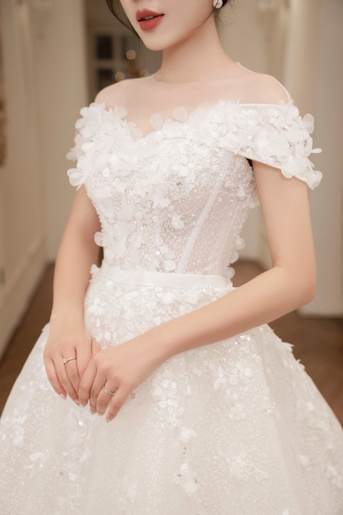 Váy Cưới Luxury Wedding Gown CD23