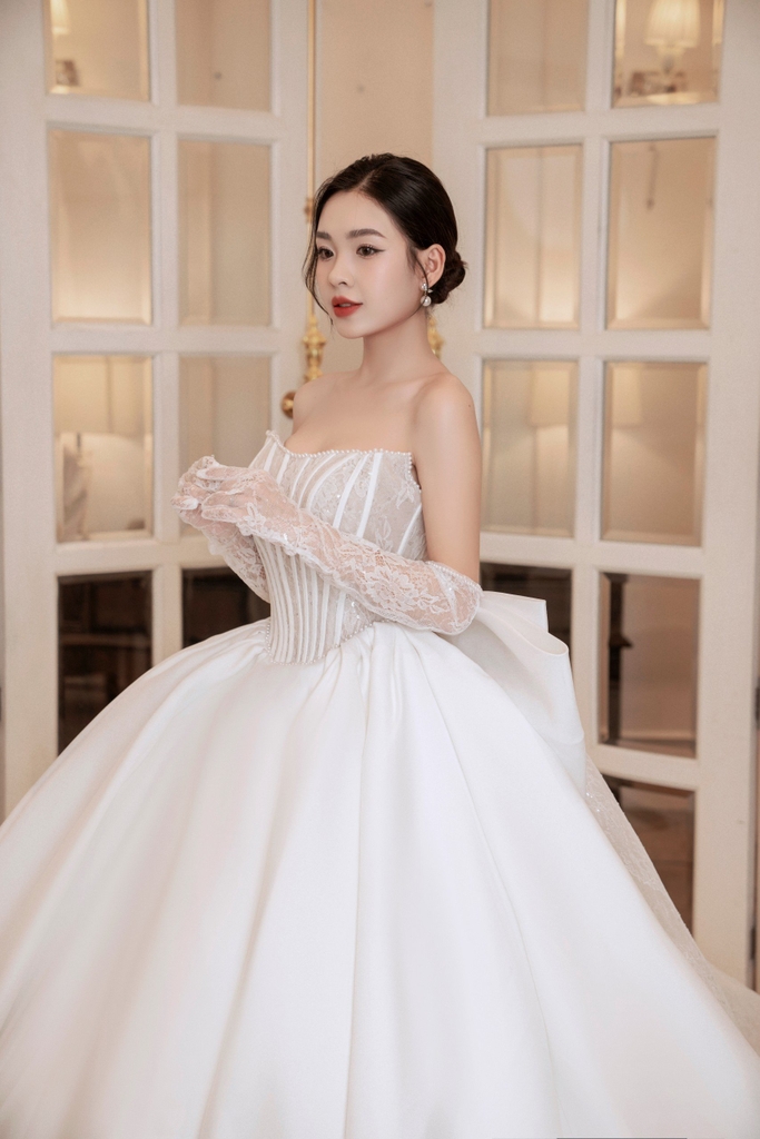 Váy Cưới Luxury Wedding Gown CD27