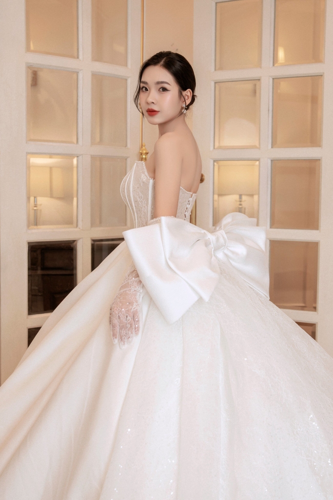 Váy Cưới Luxury Wedding Gown CD27