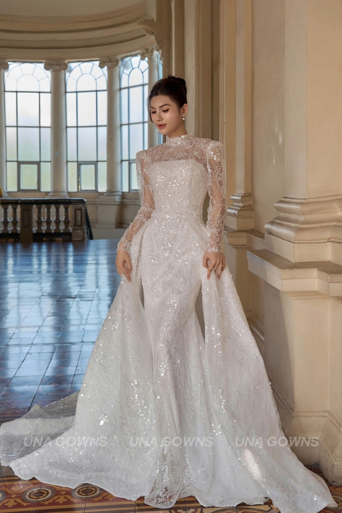 Váy Cưới Luxury Wedding Gown 2in1 - Đuôi Tùng Có Thể Tháo Dời CD35