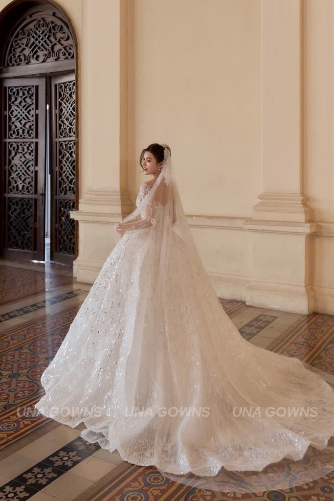 Váy Cưới Đính Đá Cao Cấp CD38