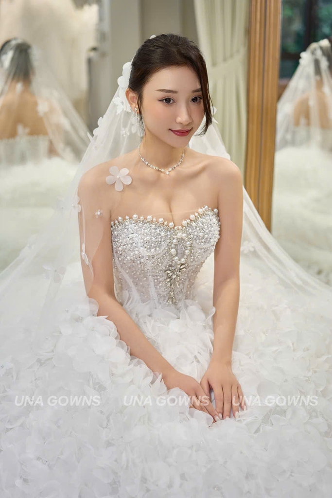 Váy Cưới Premium Luxury - SHRR02