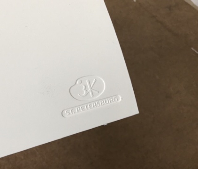 Hộp nhựa đựng màu kèm khay palette St. Pertersburg chính hãng JSC cùng hãng sản xuất Whitenights