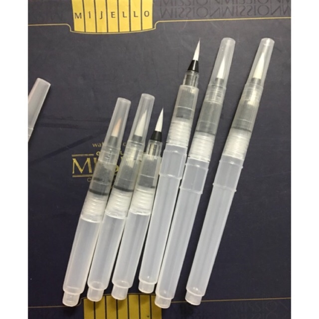 Cọ nước Waterbrush tiện lợi giá rẻ