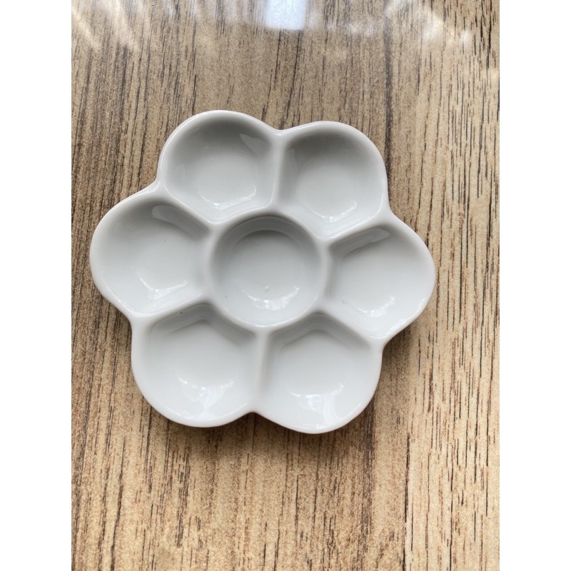 Khay pha màu Palette hoa, hình sóng & 28 ô vẽ màu nước