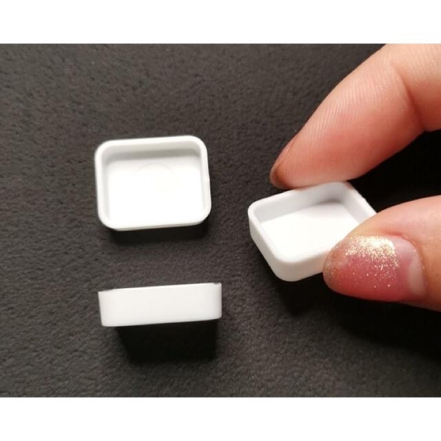 Pan rỗng đựng màu nhỏ gọn tiện lợi