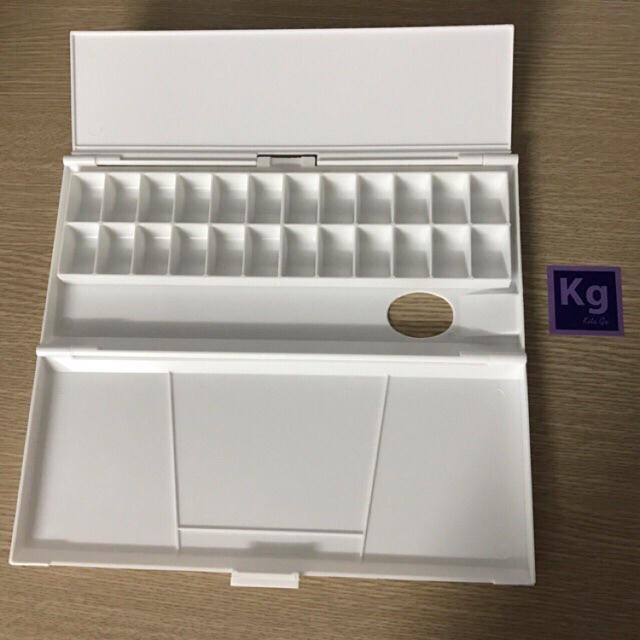 Hộp đựng màu rỗng Pocket rỗng các loại