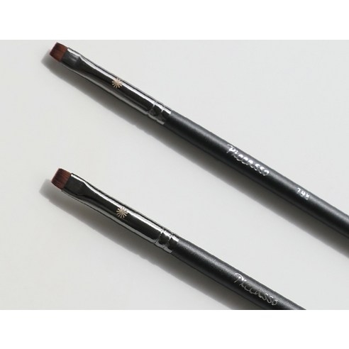 Cọ kẻ mắt Picasso 798