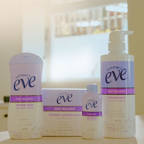 Sữa rửa vệ sinh phụ nữ