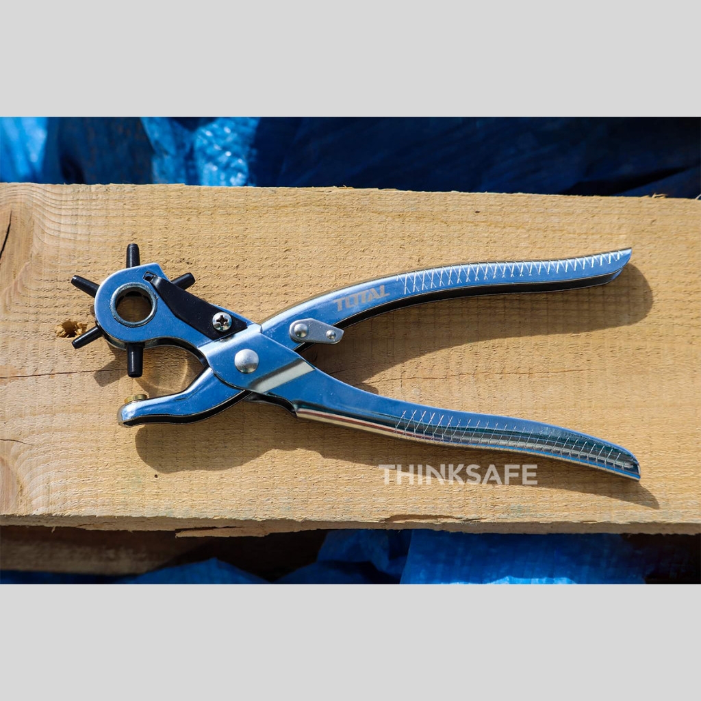 Kìm bấm lỗ Total THT3351 nhiều kích thước 2.5mm  5mm kìm đục lỗ vải da dây nịt thắt lưng - Trang bị toàn diện