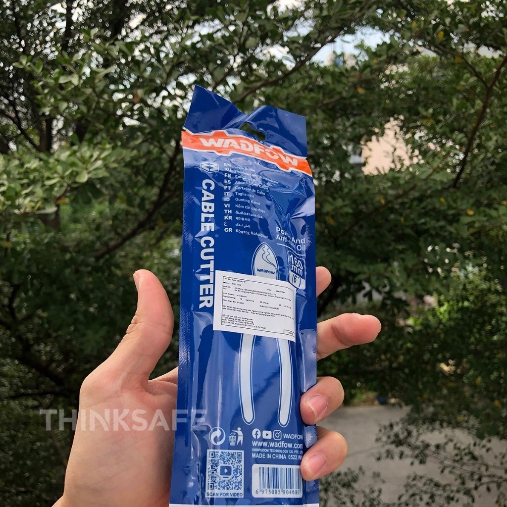 Kìm cắt cáp Wadfow WCT1906 WCT1908 6-8inch làm từ chất liệu thép carbon chất lượng cao được phủ lớp dầu bóng và chống gỉ