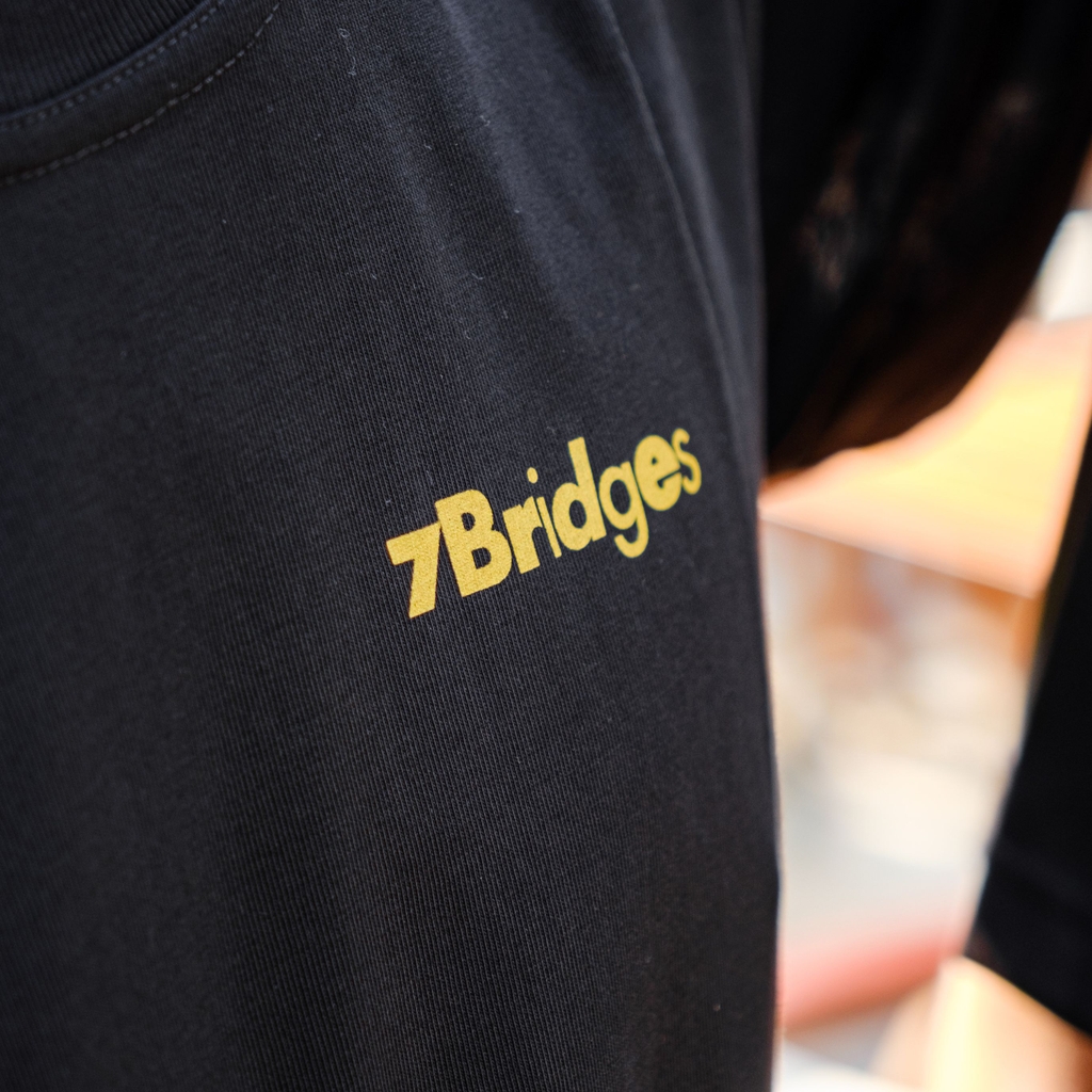 Áo thun unisex Bia Ơi màu Đen