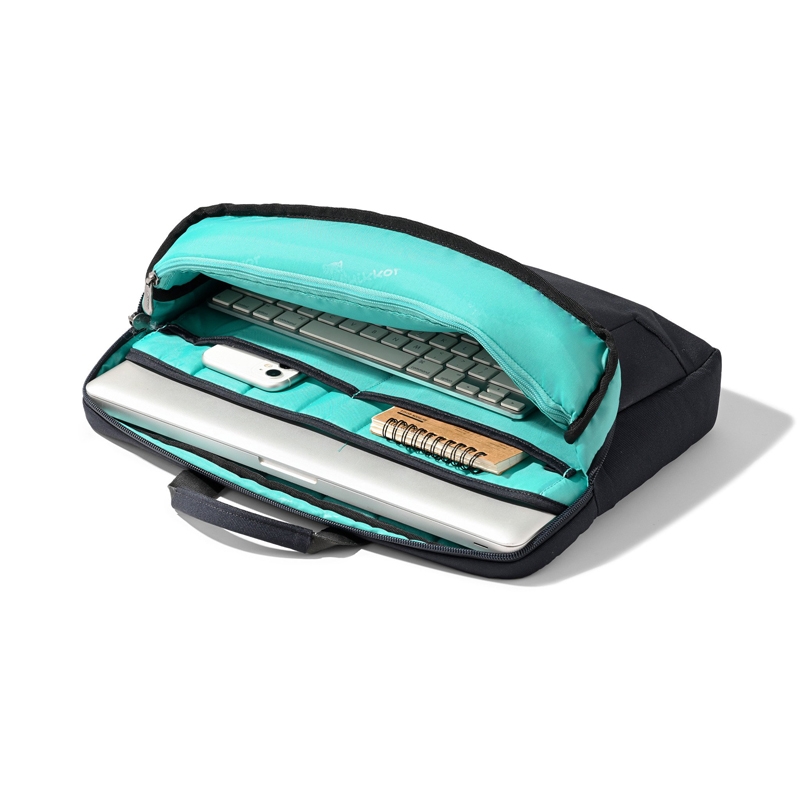 Cặp xách đựng Laptop chính hãng Mikkor dòng The Levi Slim