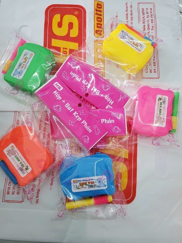 HS Bút kẹp phấn + Hộp ( Hình Bướm, Hình Voi, Hình Cá, Hello Kitty)