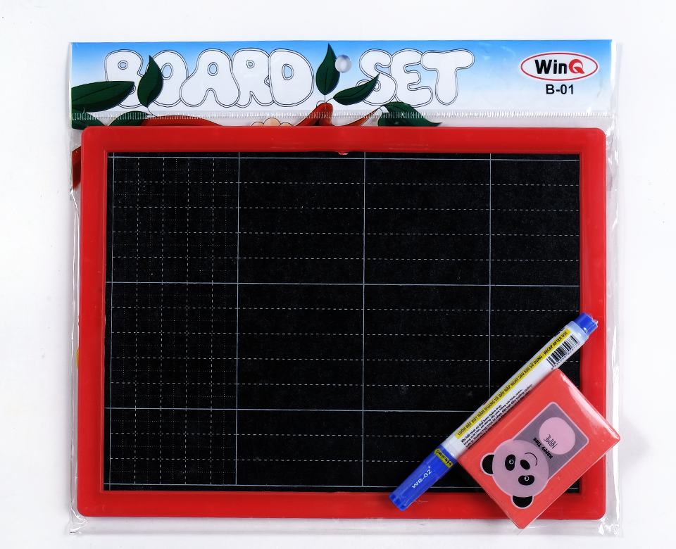 Win Q Bảng Bộ 2 Mặt B01 (1 MẶT PHẤN + MẶT LÔNG) (10 Cái/ Lốc; 80 Cái/ Thùng)