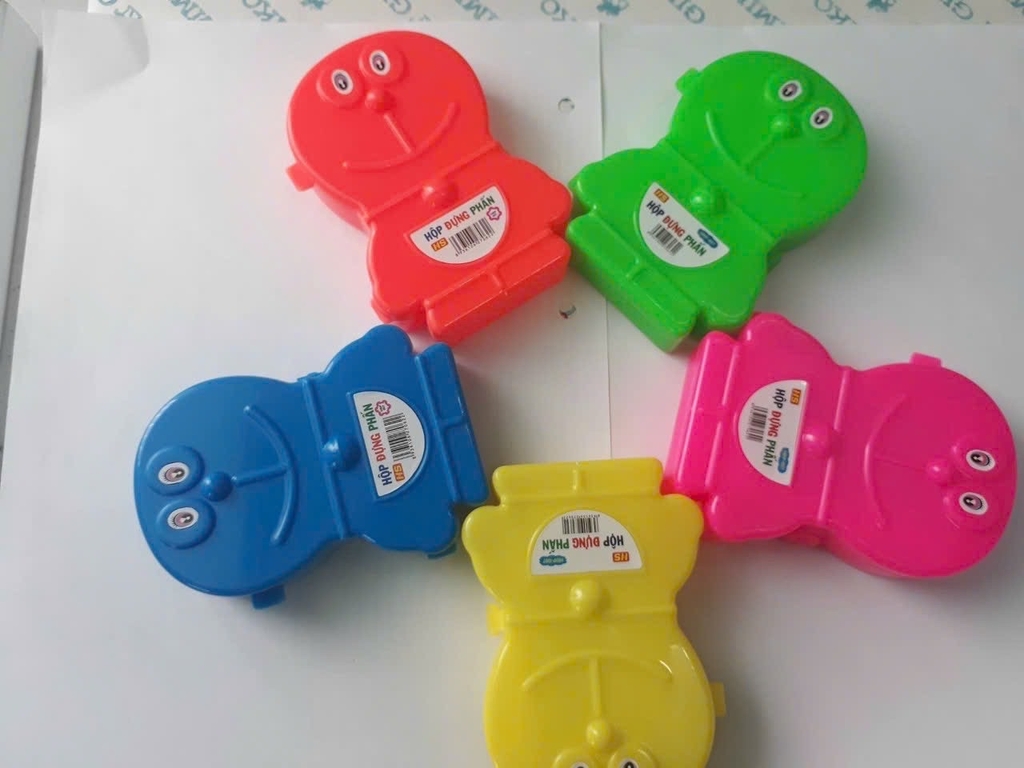 HS Hộp đựng phấn (Hình Bướm, Panda, Xe, Hello Kitty, Cá, Doremon) (10 hộp/ Lốc)