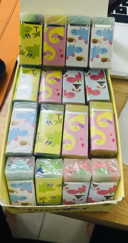 . Gôm Thỏi Thơm KHỦNG LONG MQ 677 (32 Cục/ Lốc) (32 Lốc/ Thùng)