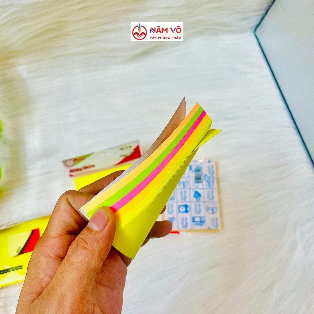 Giấy Note Đủ Màu Xing Li 3x4 (12 Xấp/Hộp; 40 Hộp/Thùng)