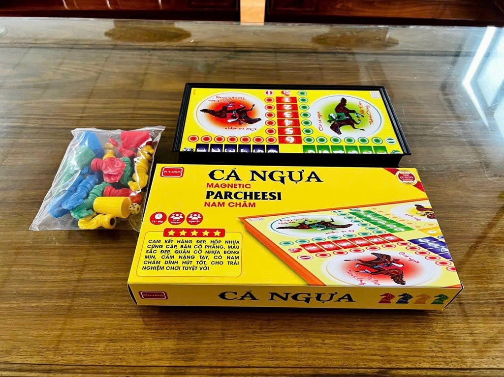 . Bàn Cờ Cá Ngựa Aihao NAM CHÂM 28 x 28CM (Có Hộp Giấy Bên Ngoài) (60 Hộp/Thùng) No.001