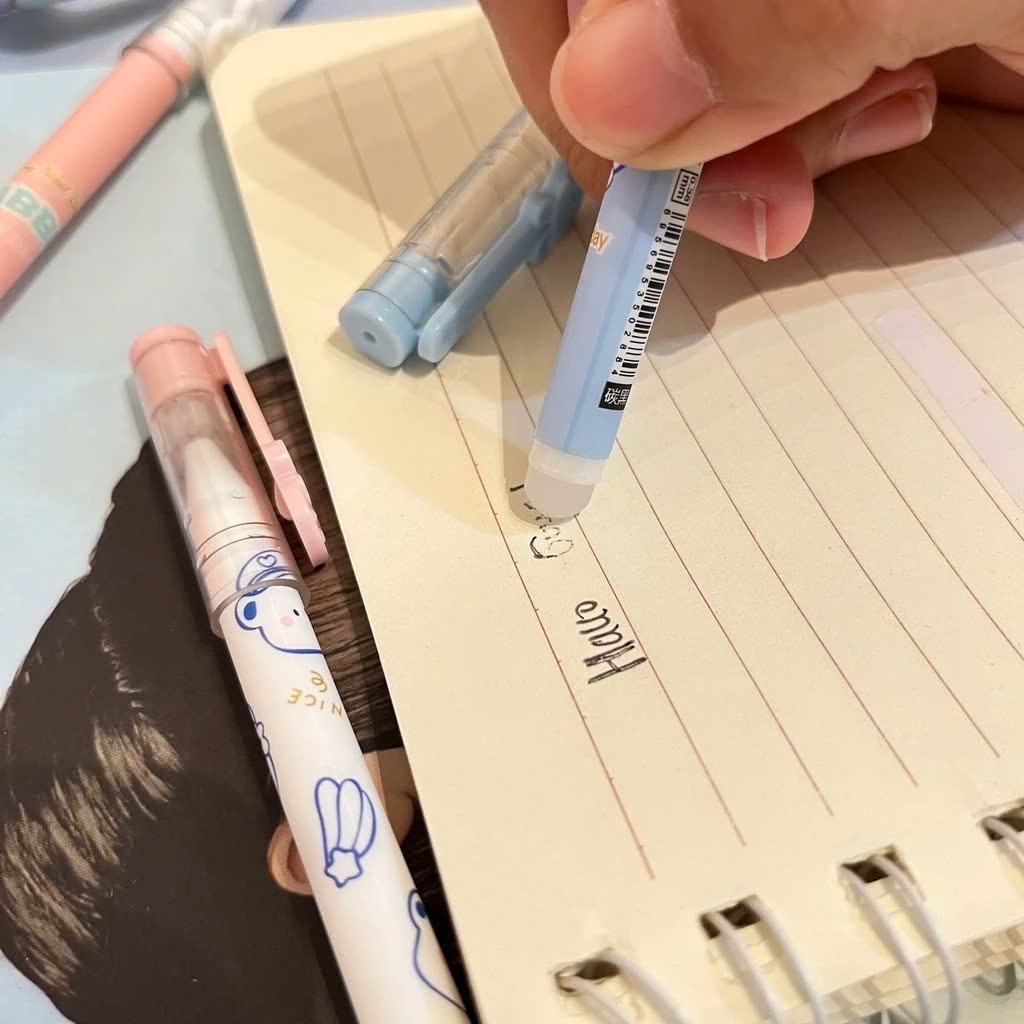 . Bút Gel Xóa Được NẮP Đậy AODEMEI và King/SL HỘP KIẾNG (12 Cây/Hộp; 12 Hộp/Lốc; 16 Lốc/Thùng)