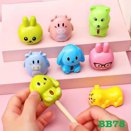 Chuốt Con Chó TR-309 (52 Cái/Lon) (36 Lon/Thùng)