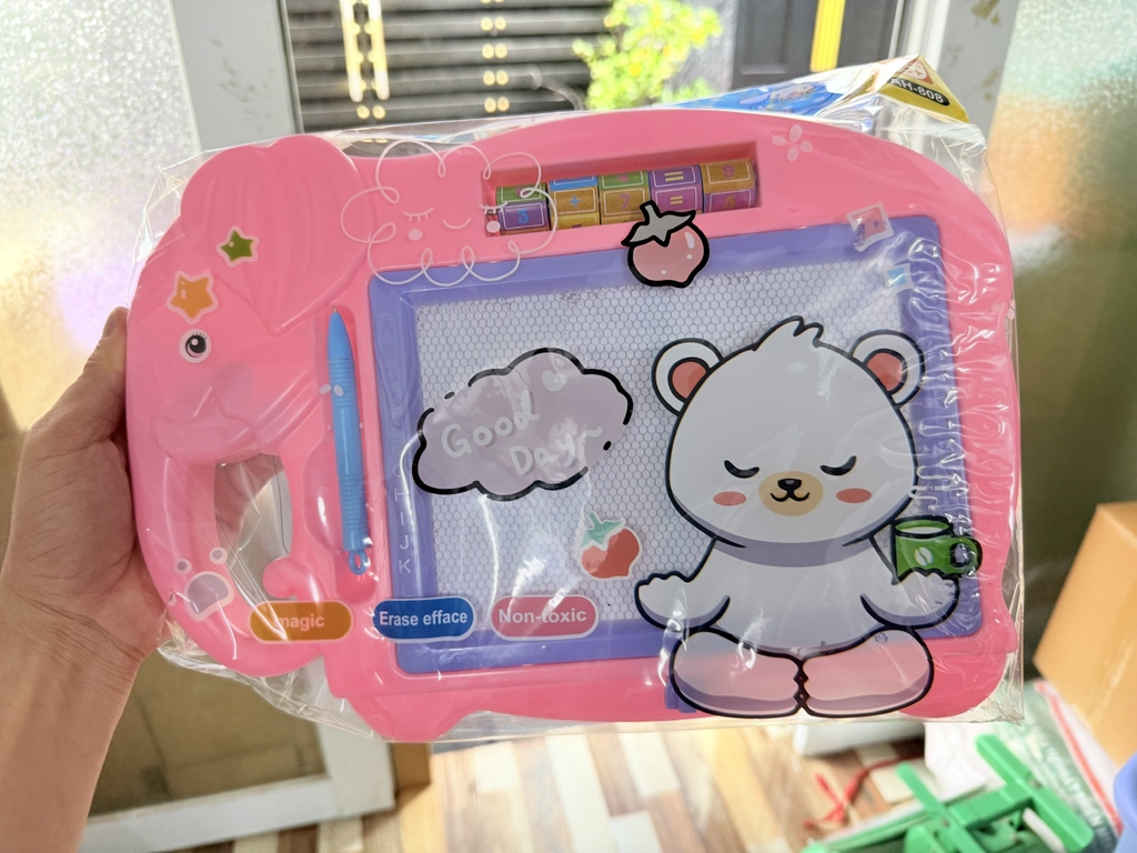 Bảng Xóa Con Voi 908, 9903, 603, 606 (18 Cái/ Lốc; 72 Cái/ Thùng)