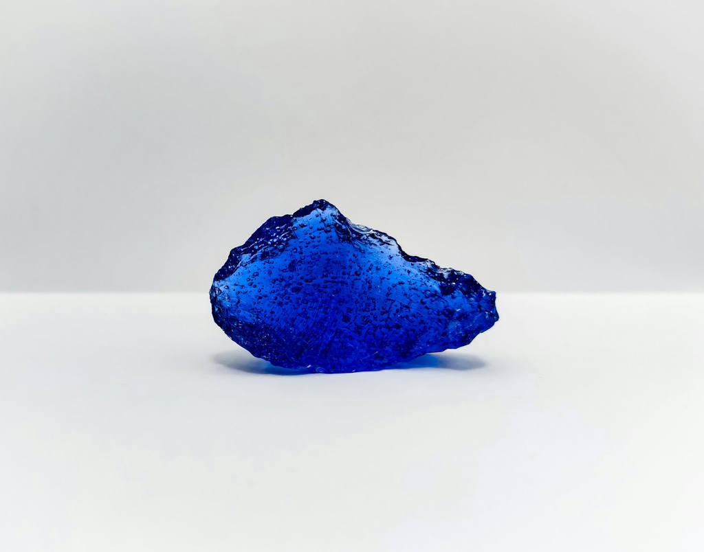 Đá thô màu xanh cobalt
