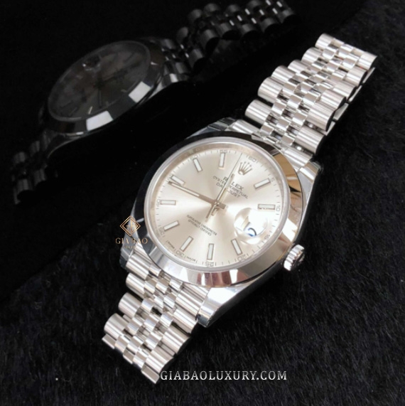Đồng Hồ Rolex Datejust 41 126300 Mặt Số Bạc