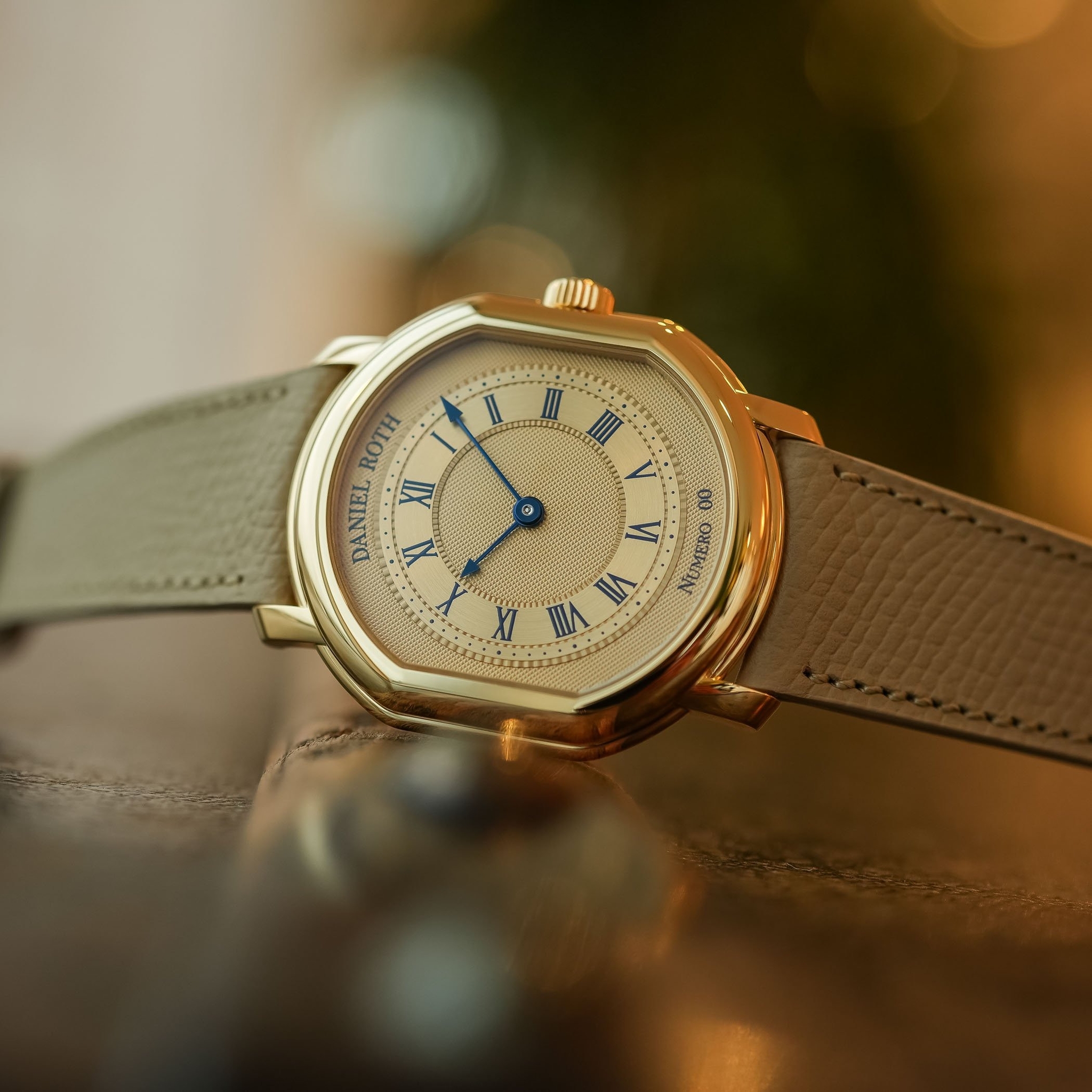 Daniel Roth Extra Plat Souscription – Biểu tượng hồi sinh một thương hiệu danh tiếng