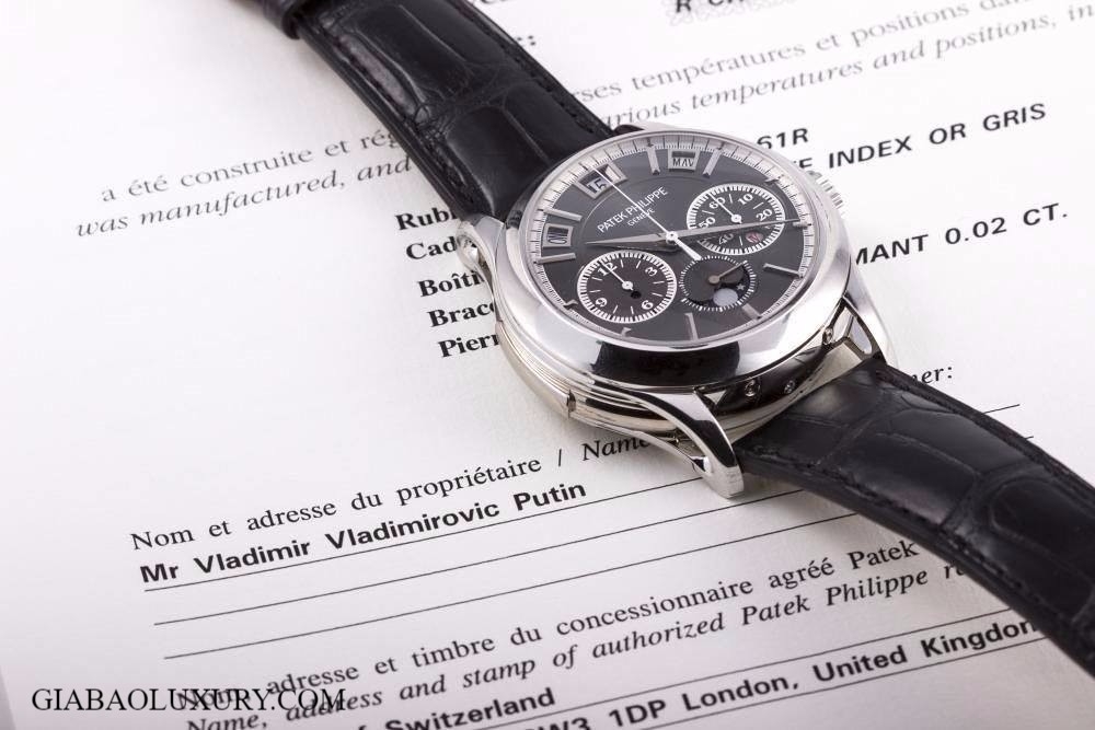 Patek Philippe 5208P