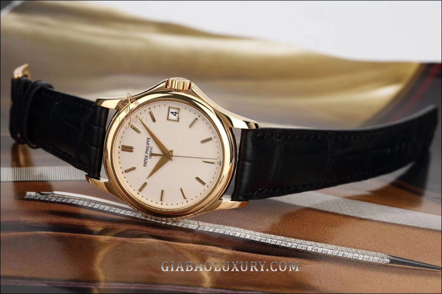 Đồng Hồ Patek Philippe Calatrava 5127J-001